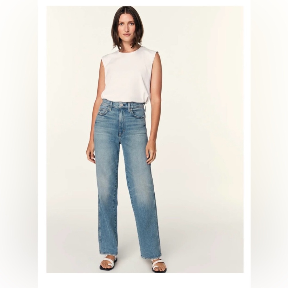 Amo jeans Tricia Wide Straight jeans Color: Joyous